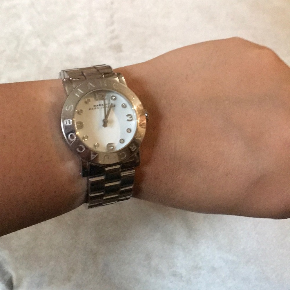 Watch - Picture 3 of 4